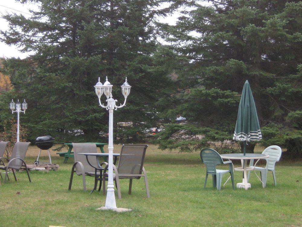 Motel 149 Mont-Tremblant Zewnętrze zdjęcie