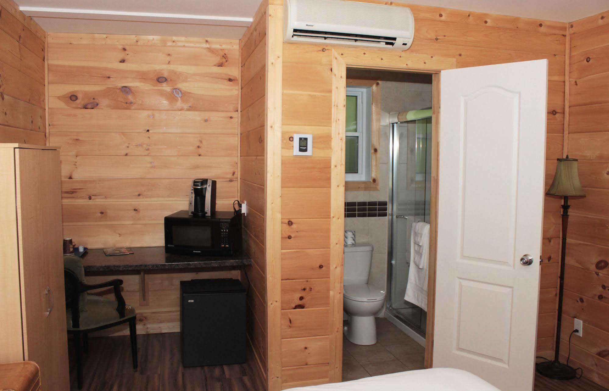 Motel 149 Mont-Tremblant Zewnętrze zdjęcie